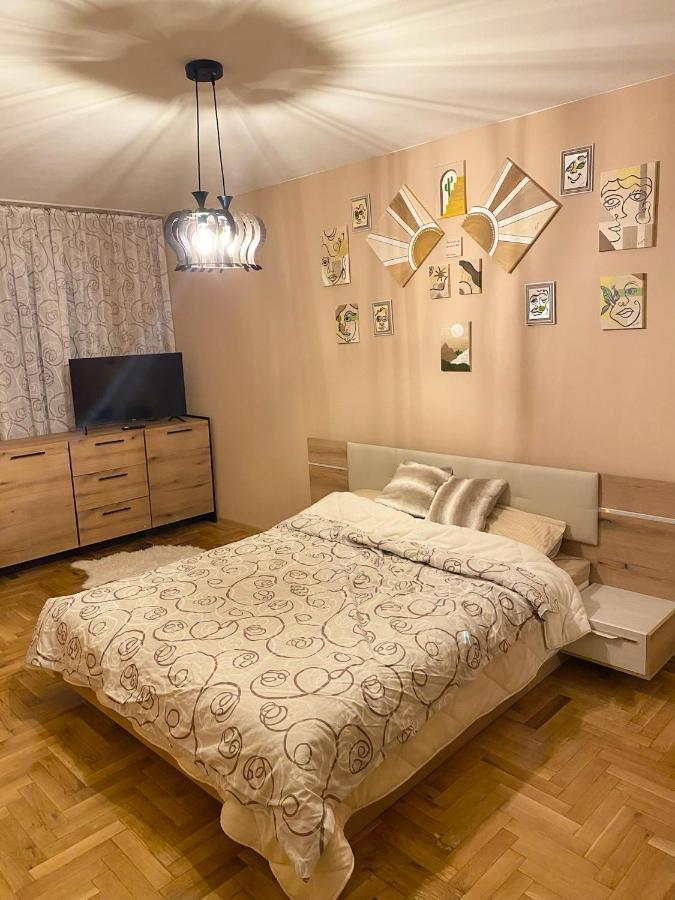 Spacious Apartment Next To South Park Просторен Апартамент До Южен Парк Top Location Sofia Eksteriør bilde