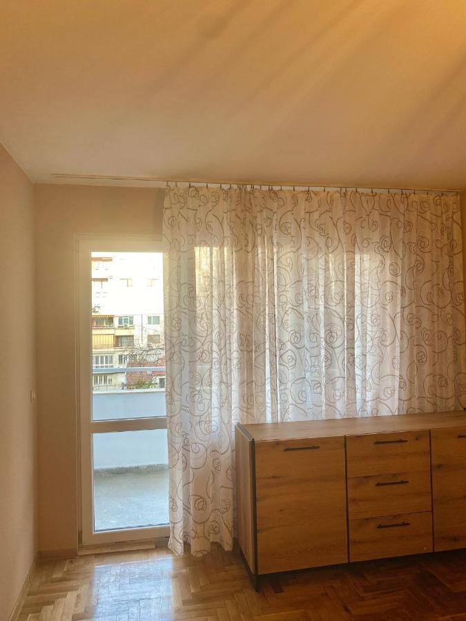 Spacious Apartment Next To South Park Просторен Апартамент До Южен Парк Top Location Sofia Eksteriør bilde