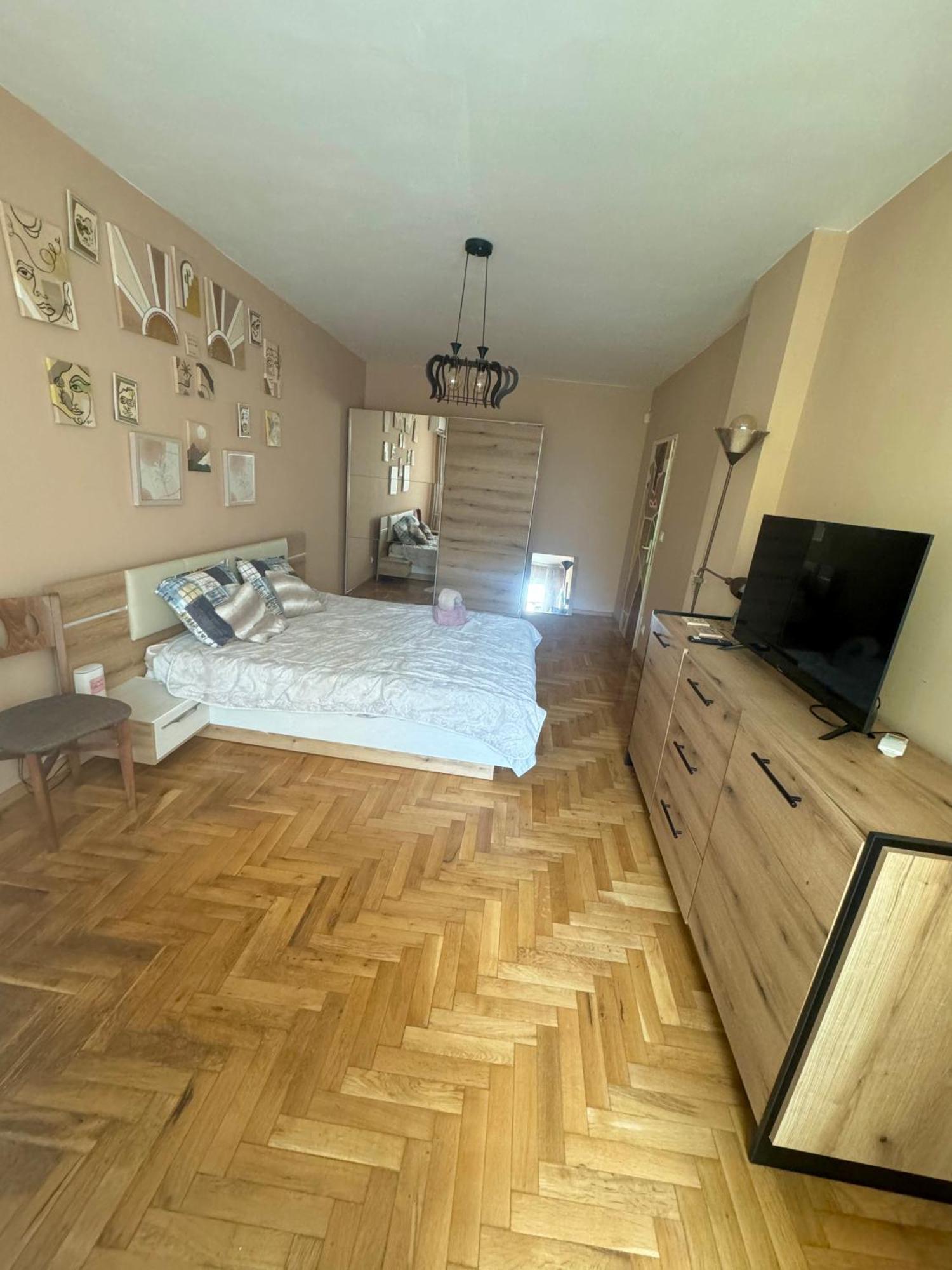 Spacious Apartment Next To South Park Просторен Апартамент До Южен Парк Top Location Sofia Eksteriør bilde